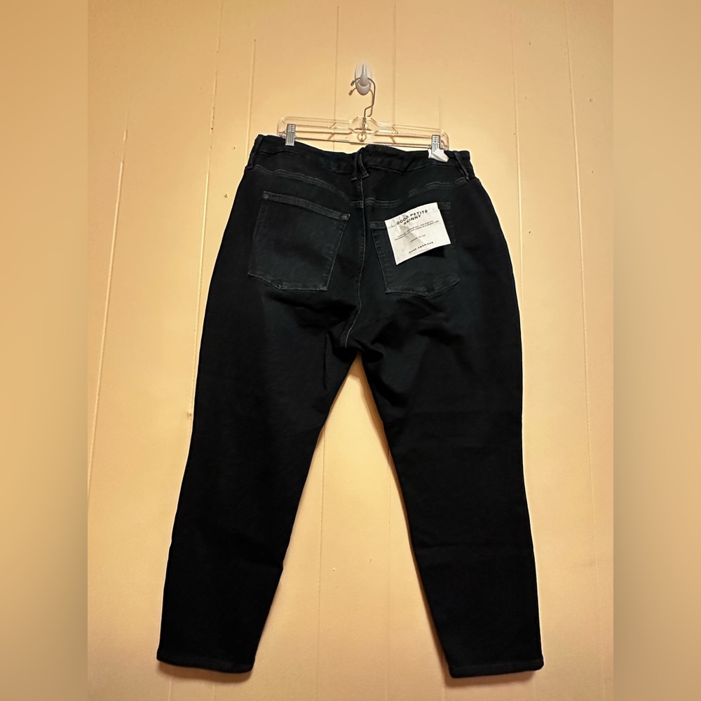 Good American "Always Fits Good"
Skinny Jeans Size 20-26 Plus PETITE - Picture 7 of 7